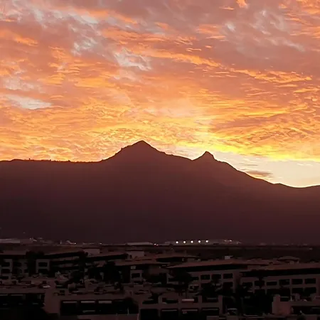 Paraiso Del Sur 2-bedroom Luxury Suite, Sea & Mountain Views * アデヘ