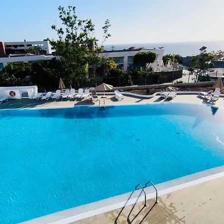 Paraiso Del Sur 2-bedroom Luxury Suite, Sea & Mountain Views *