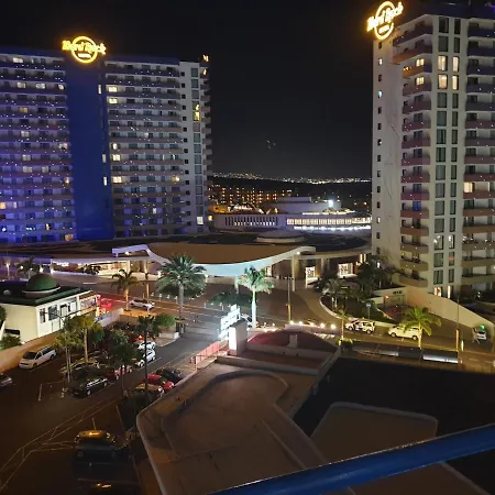 Paraiso Del Sur 2-bedroom Luxury Suite, Sea & Mountain Views Lägenhet Costa Adeje (Tenerife)
