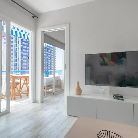 Daire Paraiso Del Sur 2-bedroom Luxury Suite, Sea & Mountain Views Costa Adeje