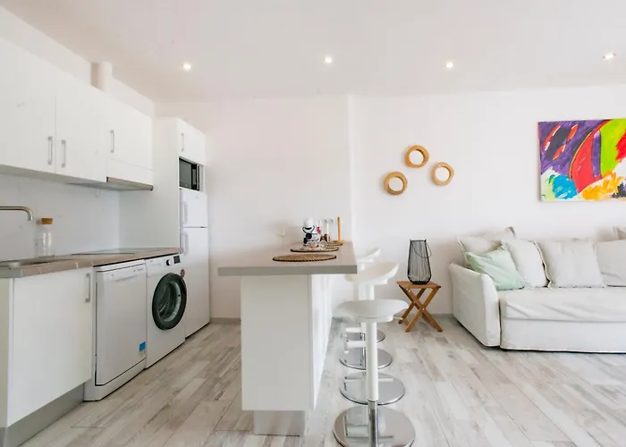 公寓 Paraiso Del Sur 2-bedroom Luxury Suite, Sea & Mountain Views *