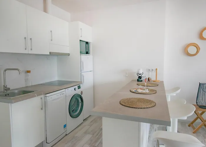 Paraiso Del Sur 2-bedroom Luxury Suite, Sea & Mountain Views